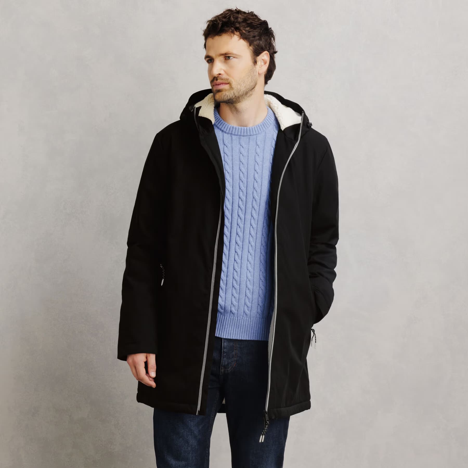 Parka longue à capuche doublée en sherpa Noir